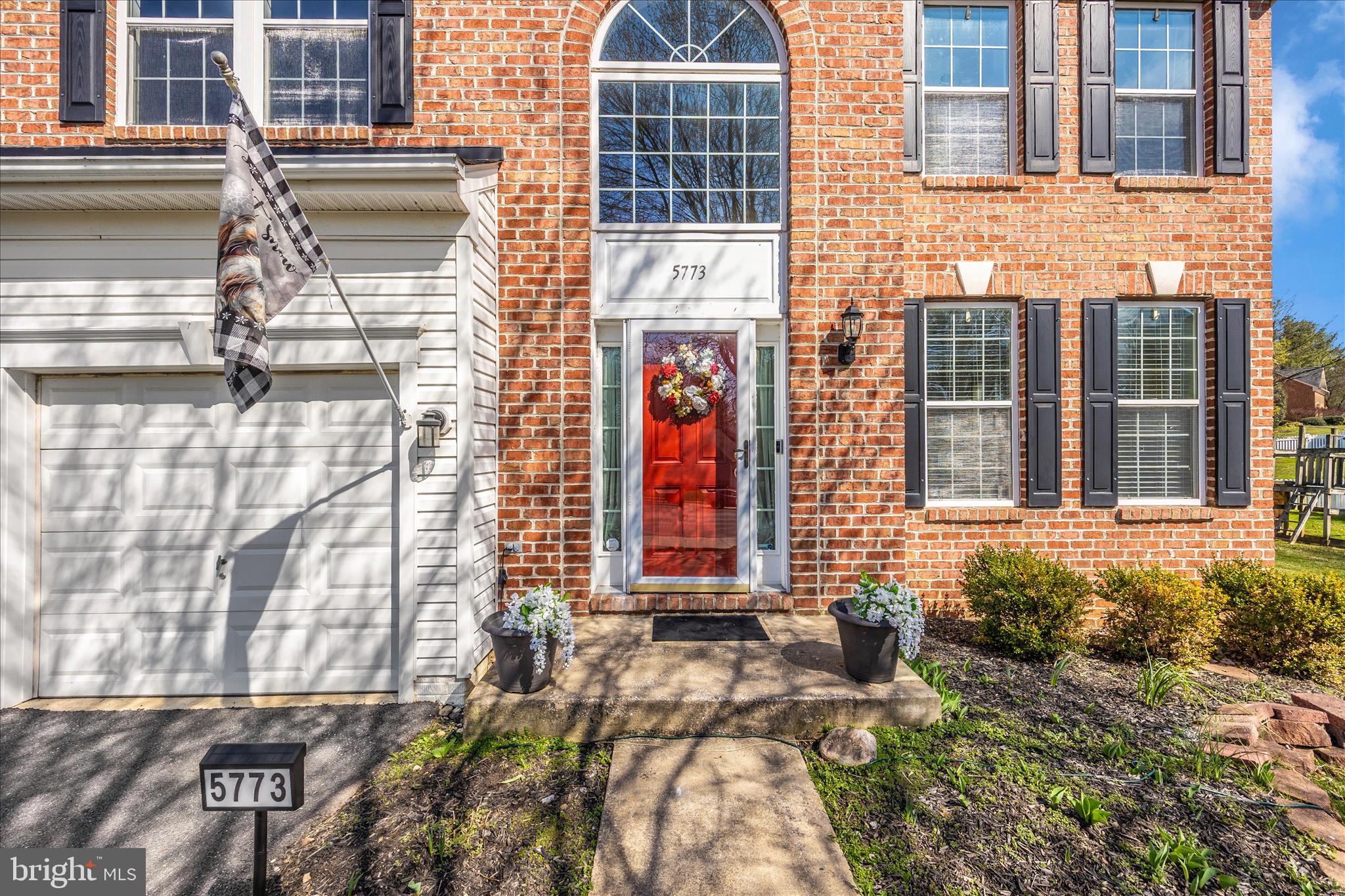 BRYNWOOD HILLS - Residential