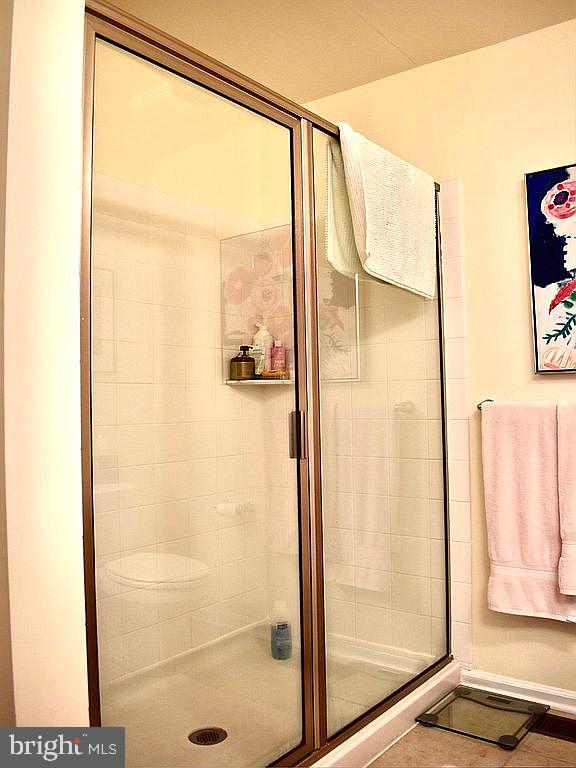 CARRIAGE HILL - Residential Lease