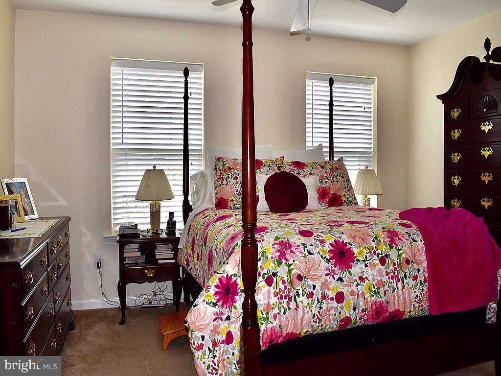 CARRIAGE HILL - Residential Lease