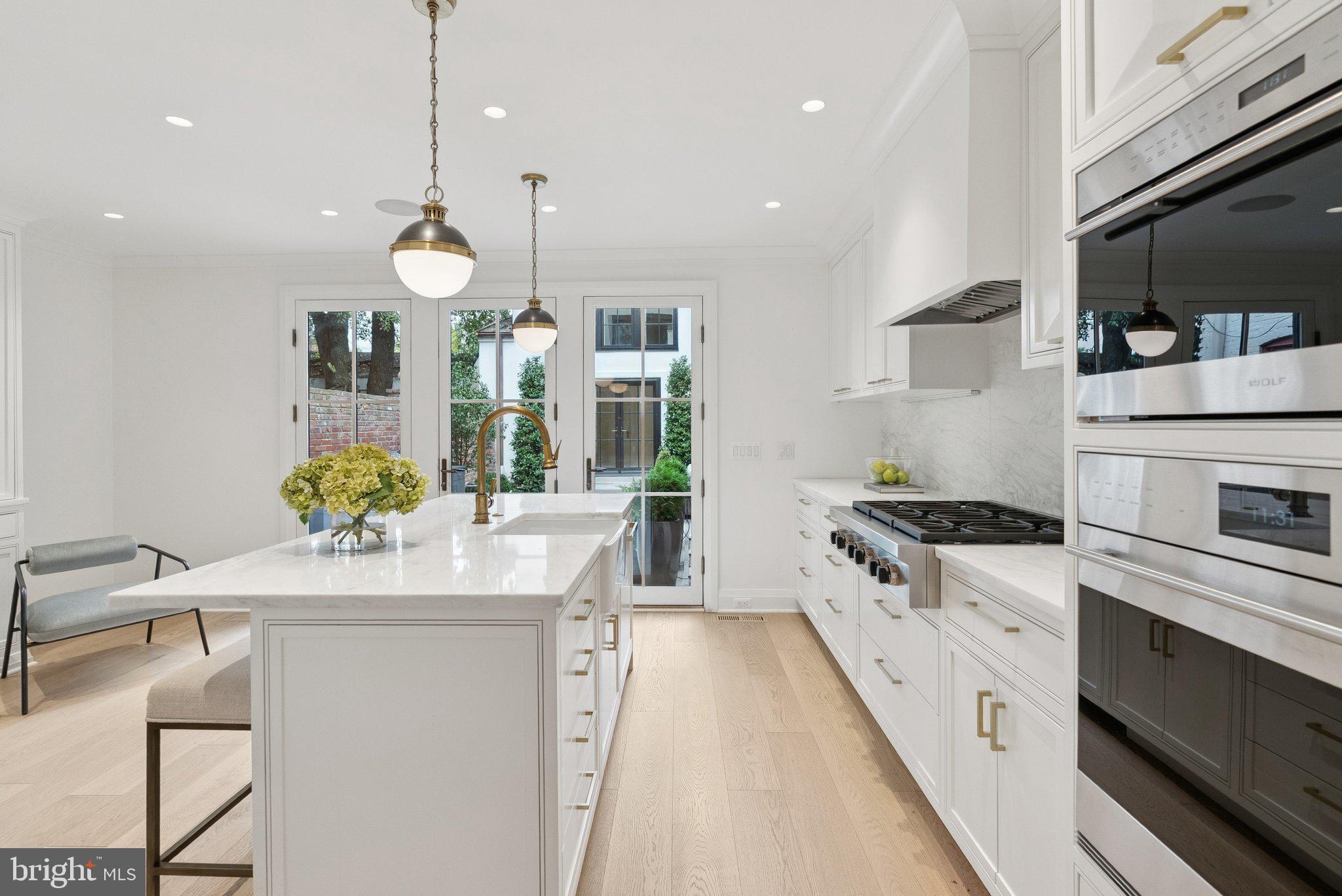 GEORGETOWN - Residential