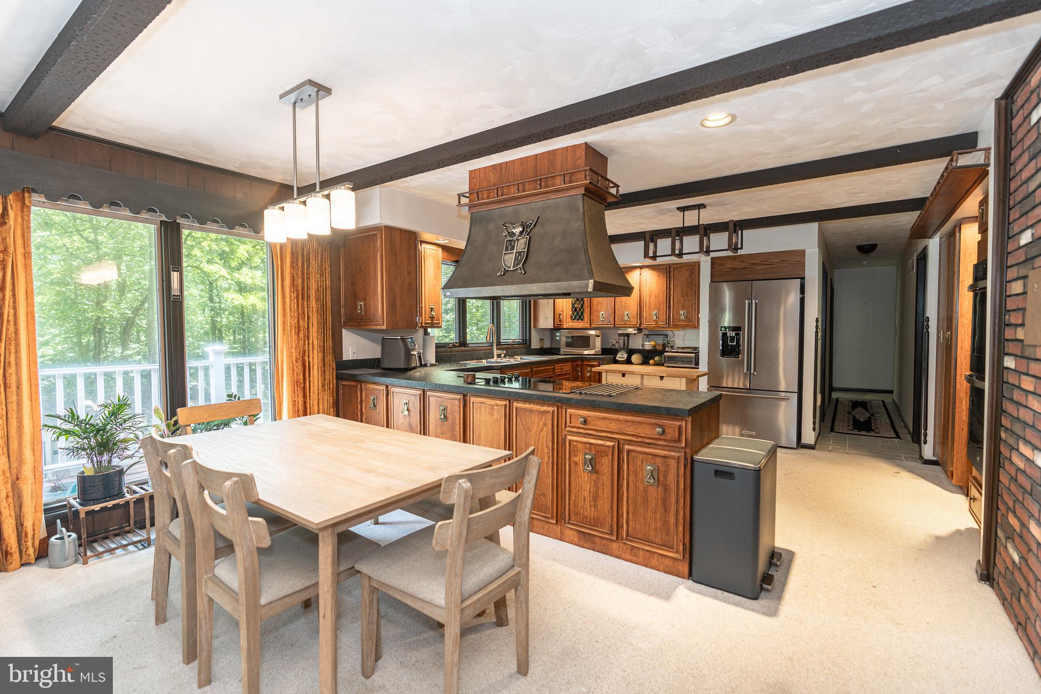 KINGSVILLE - Residential