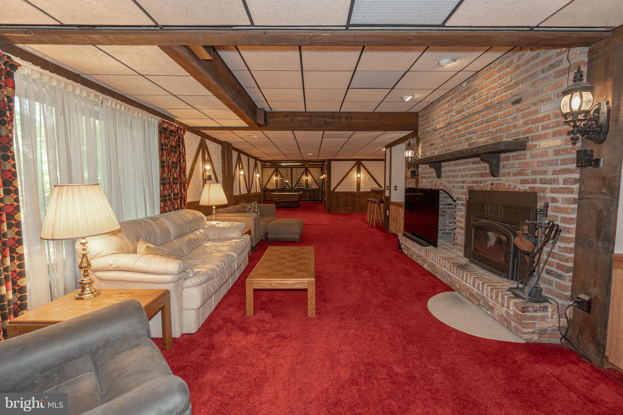 KINGSVILLE - Residential