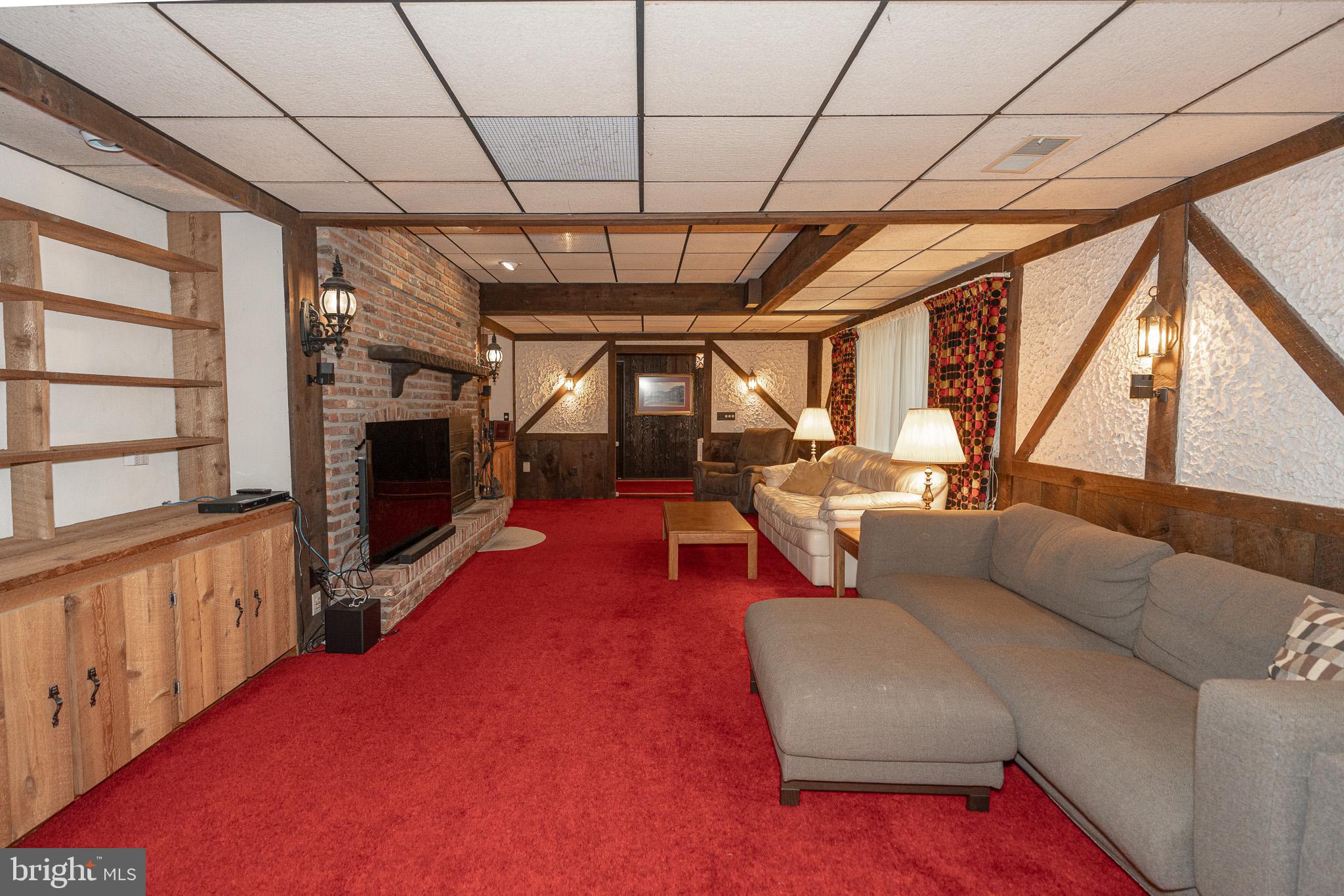 KINGSVILLE - Residential