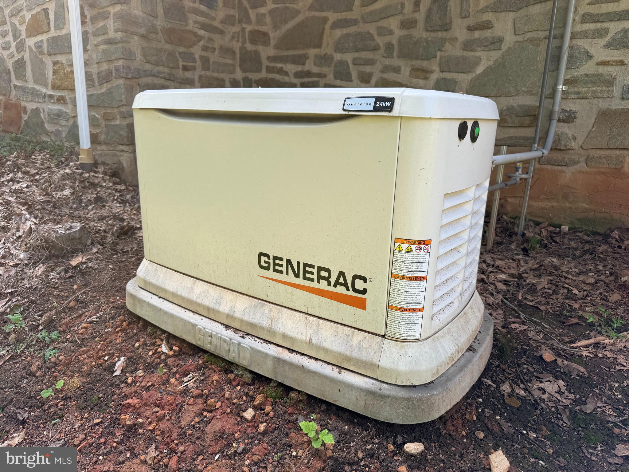 KINGSVILLE - Residential