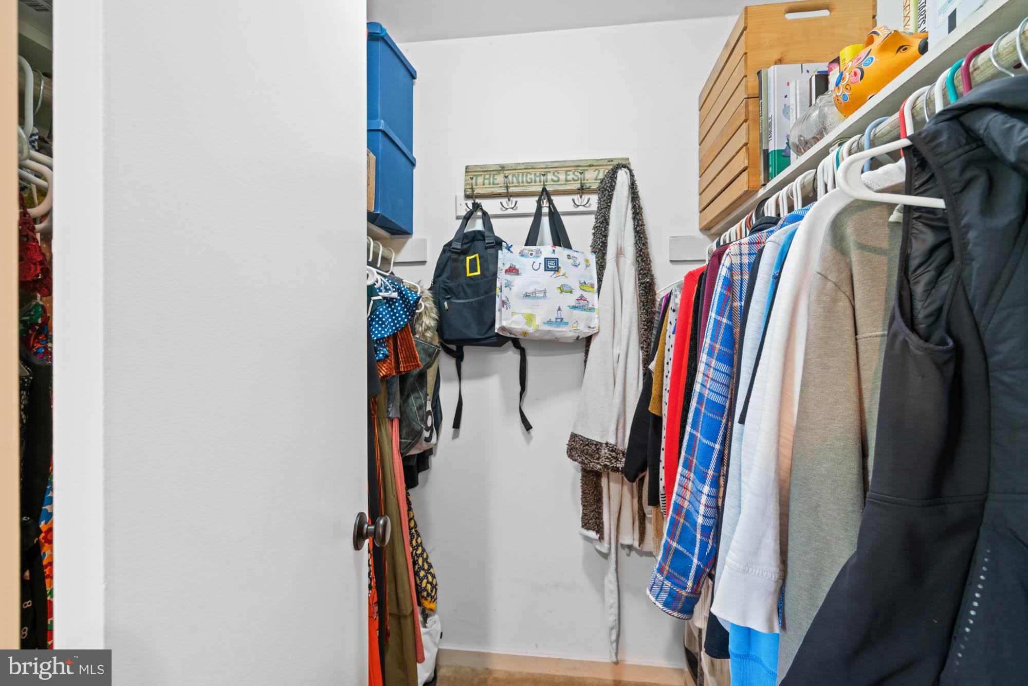 CITY COMMONS - Residential