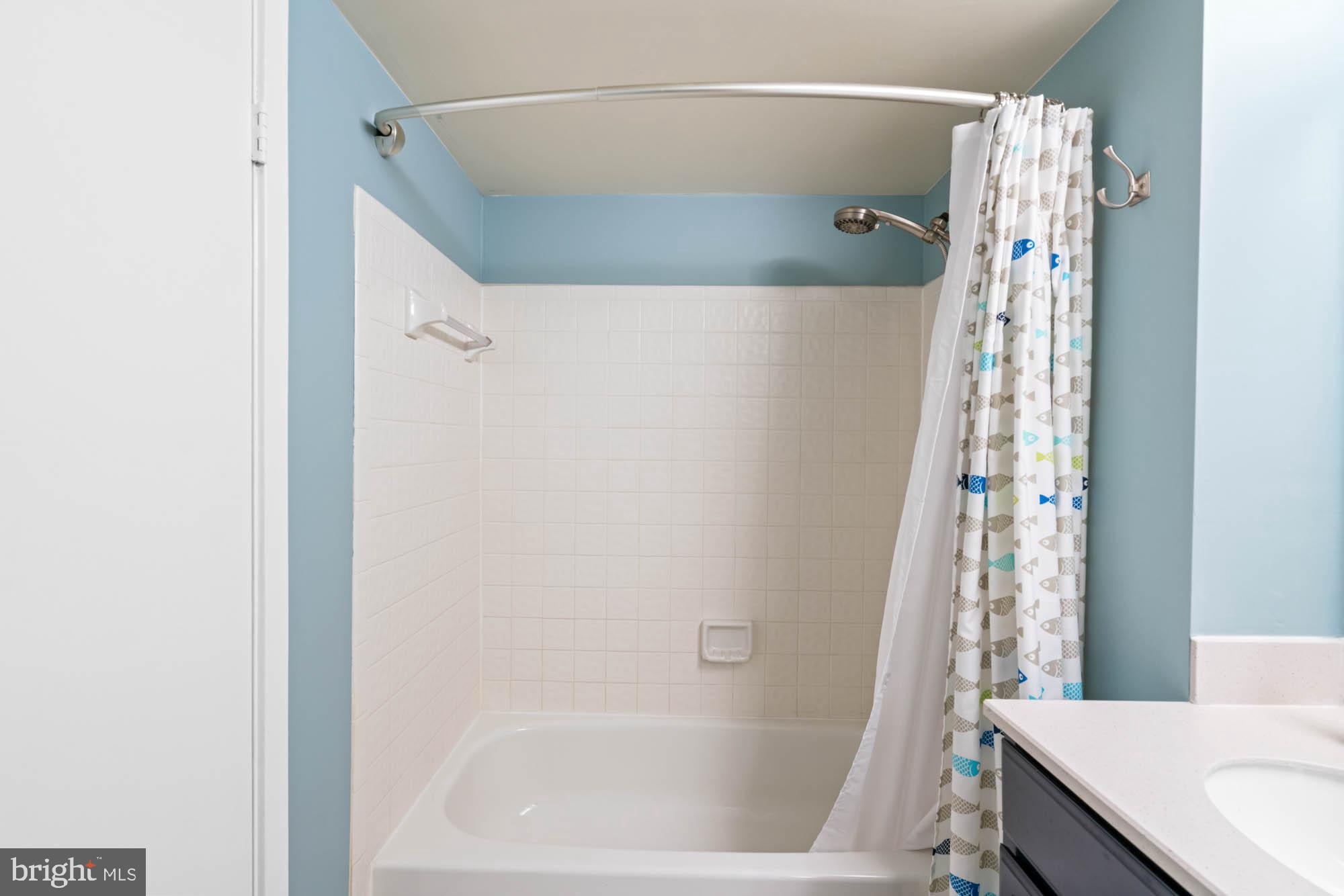 CITY COMMONS - Residential