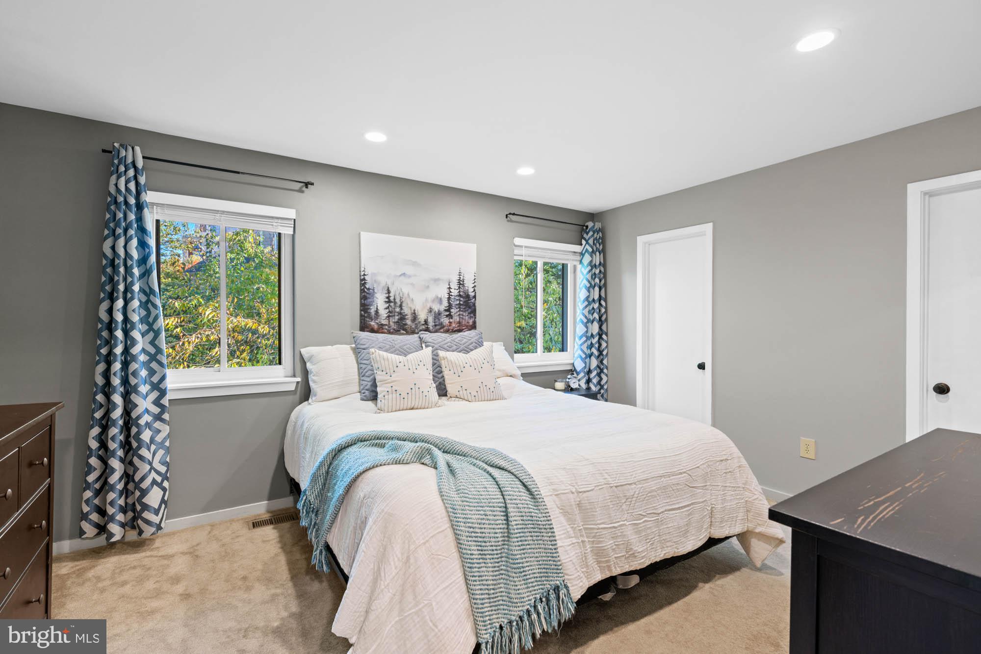 CITY COMMONS - Residential