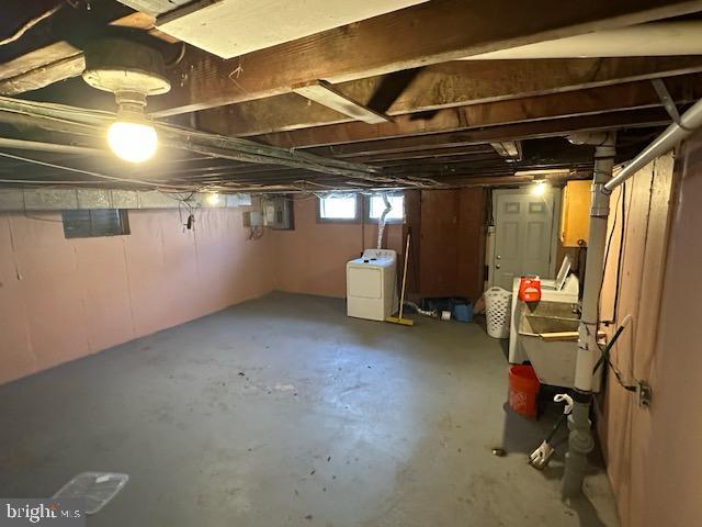 NORRISTOWN - Residential