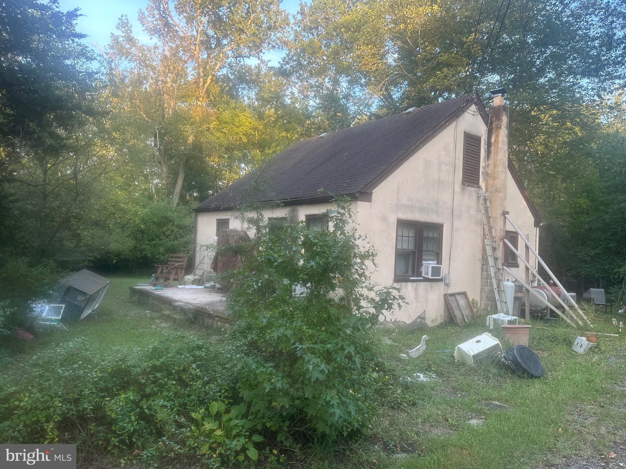 760 W OLD PHILADELPHIA ROAD