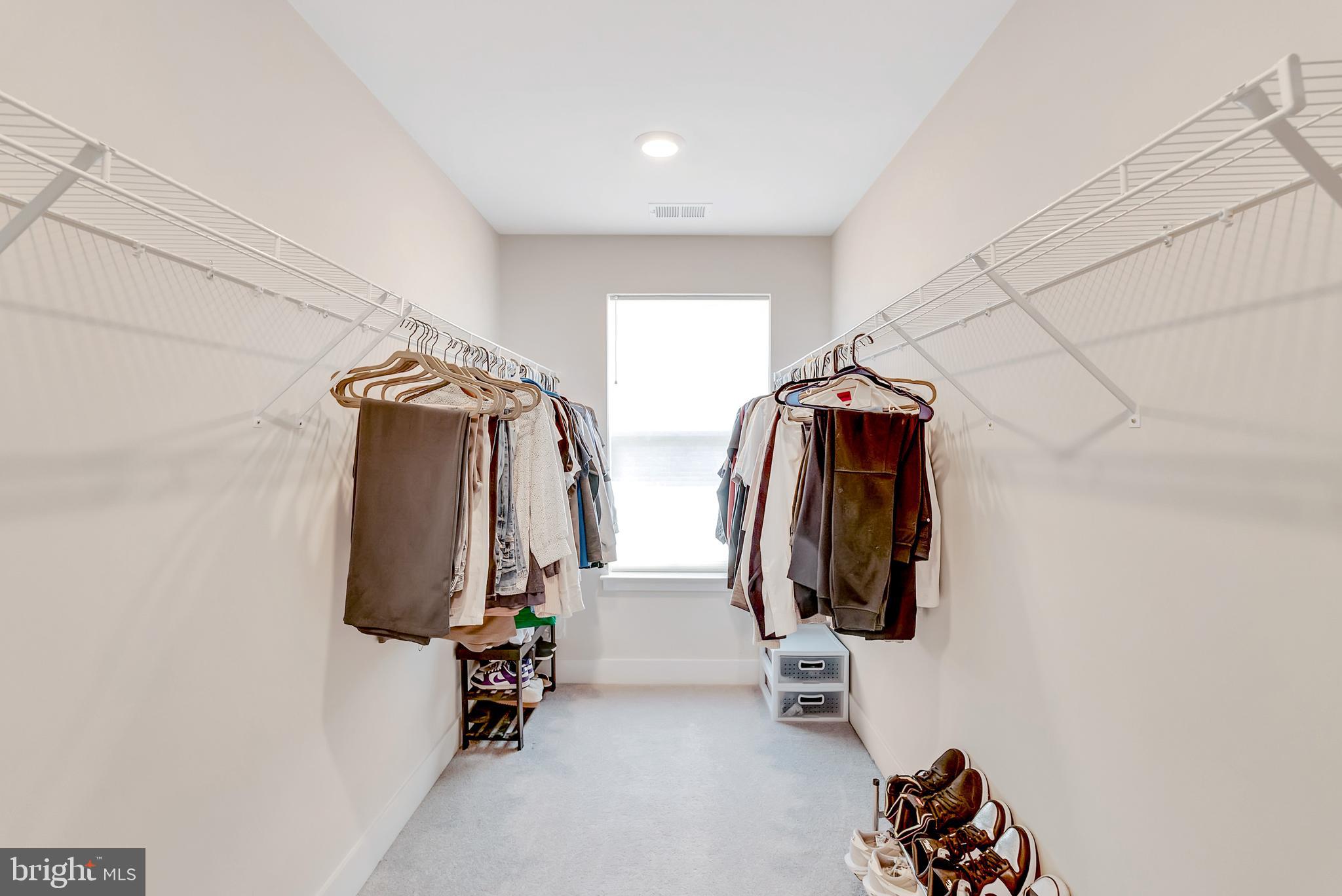 STEELPOINTE - Residential