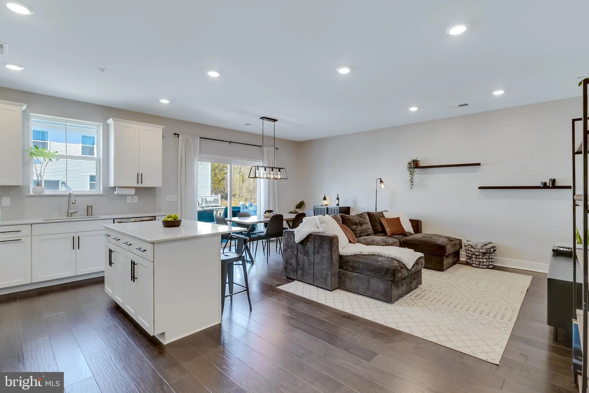 Phoenixville, Pennsylvania 19460, United States, 3 Bedrooms Bedrooms, ,3 BathroomsBathrooms,Residential,Active,95931