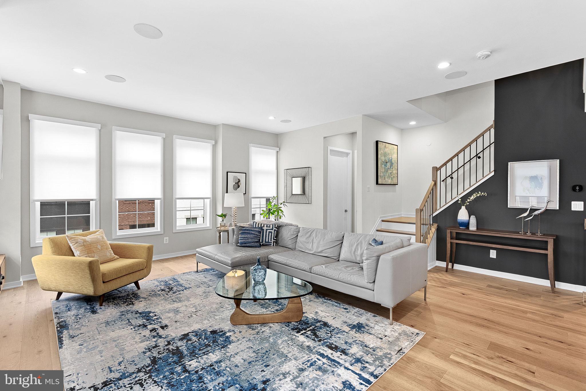 REGENCY AT BELMONT - Residential