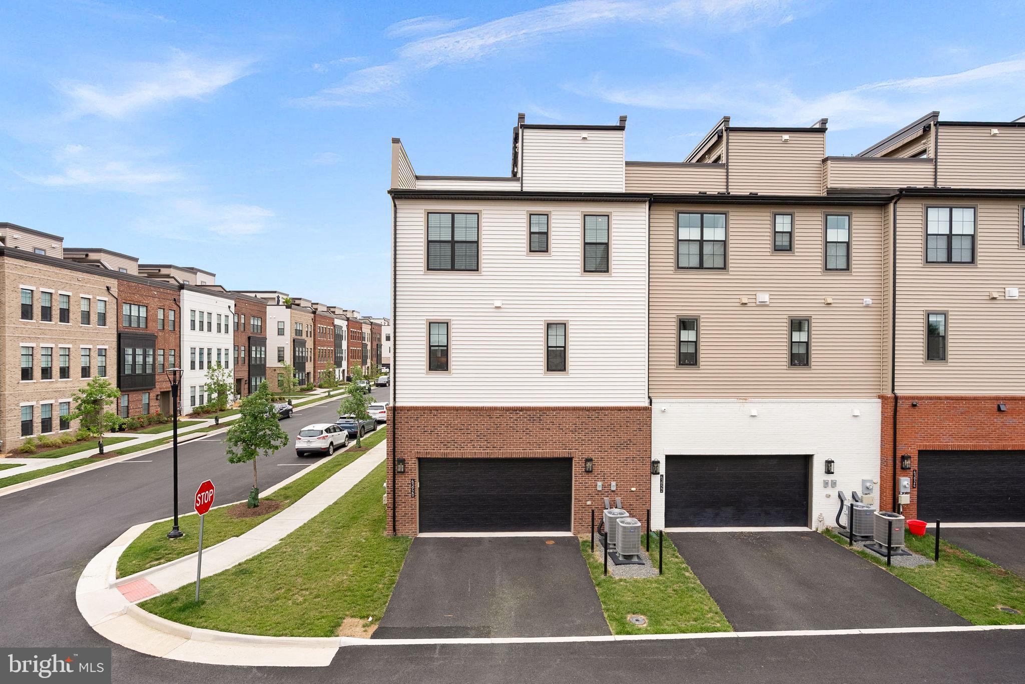 REGENCY AT BELMONT - Residential