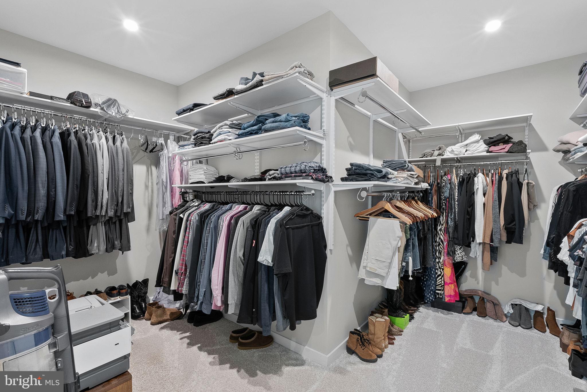 REGENCY AT BELMONT - Residential