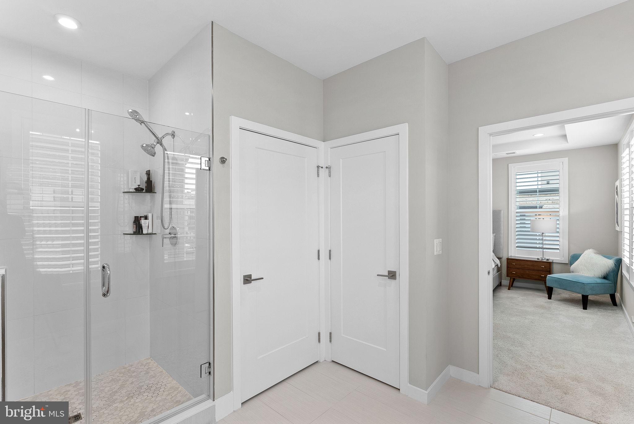 REGENCY AT BELMONT - Residential