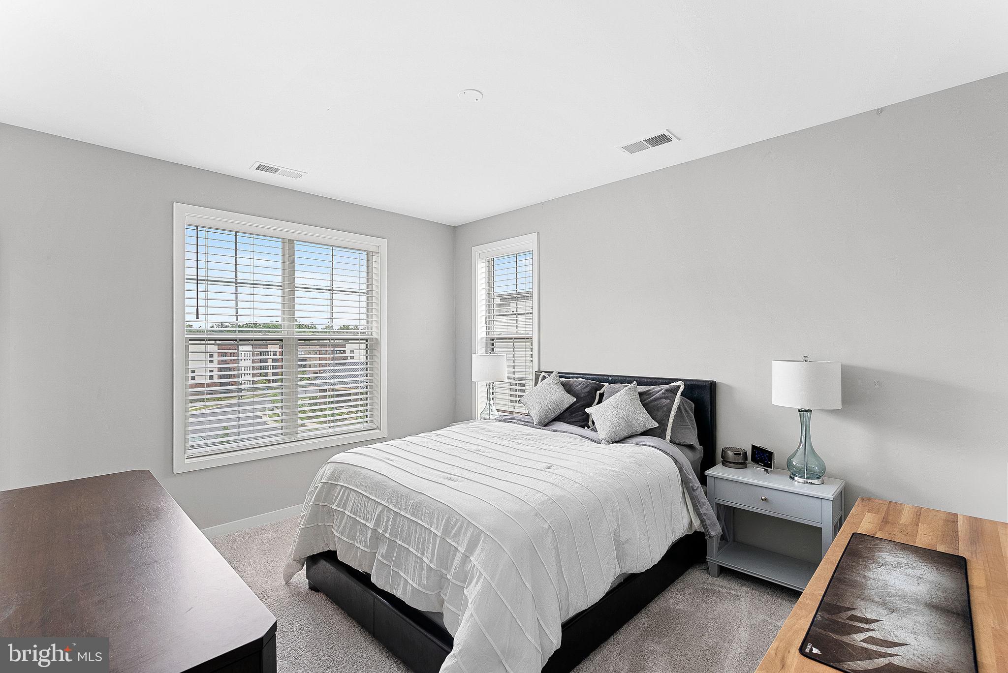 REGENCY AT BELMONT - Residential