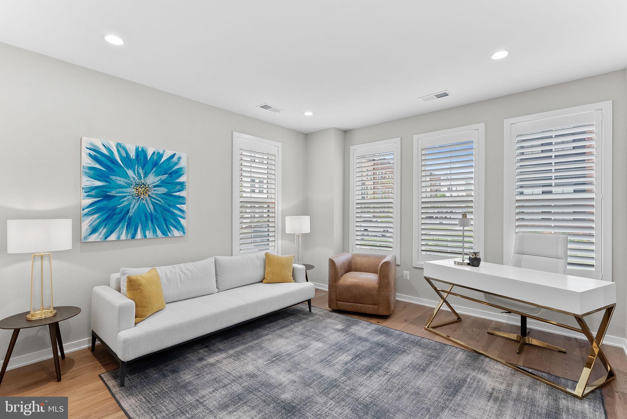 REGENCY AT BELMONT - Residential