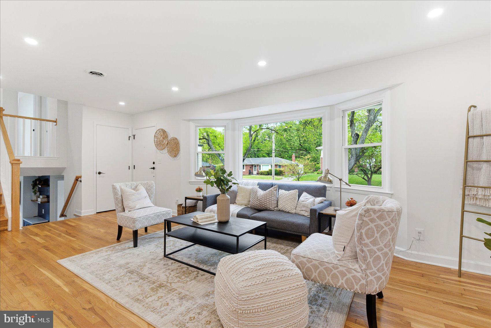 CAMPUS HILLS - Residential