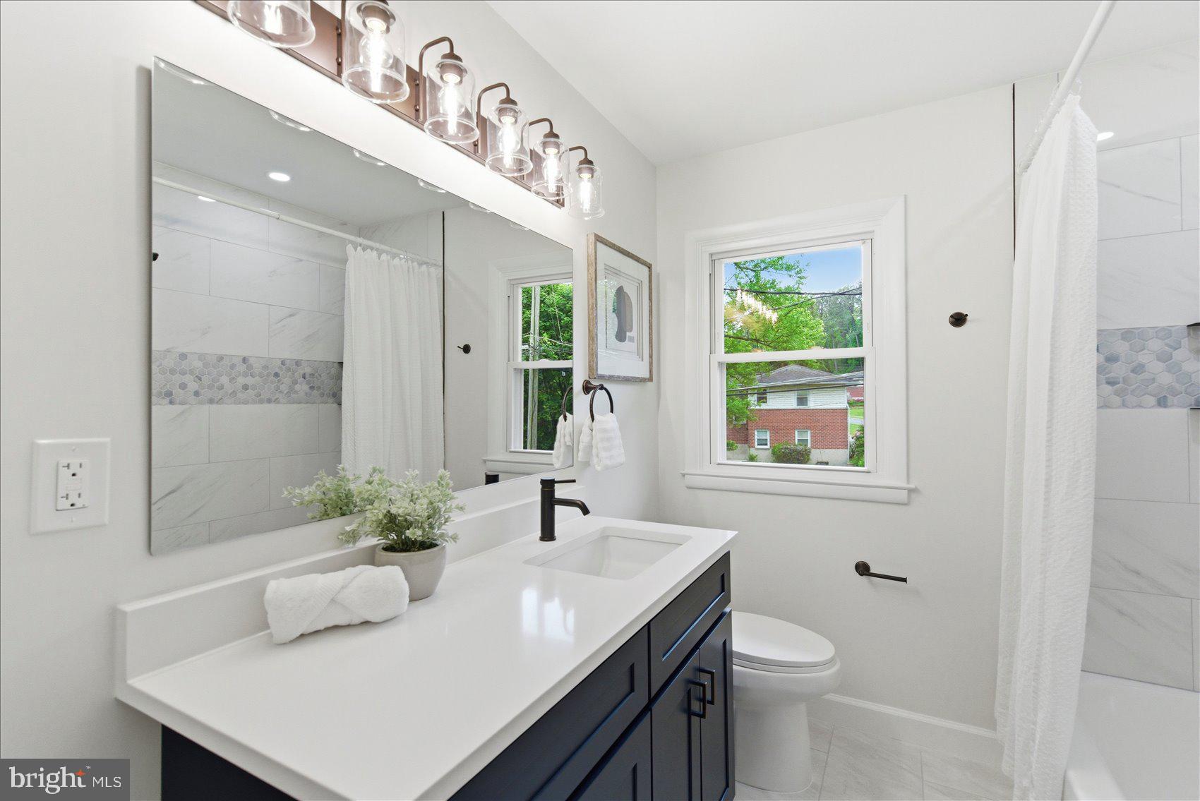 CAMPUS HILLS - Residential