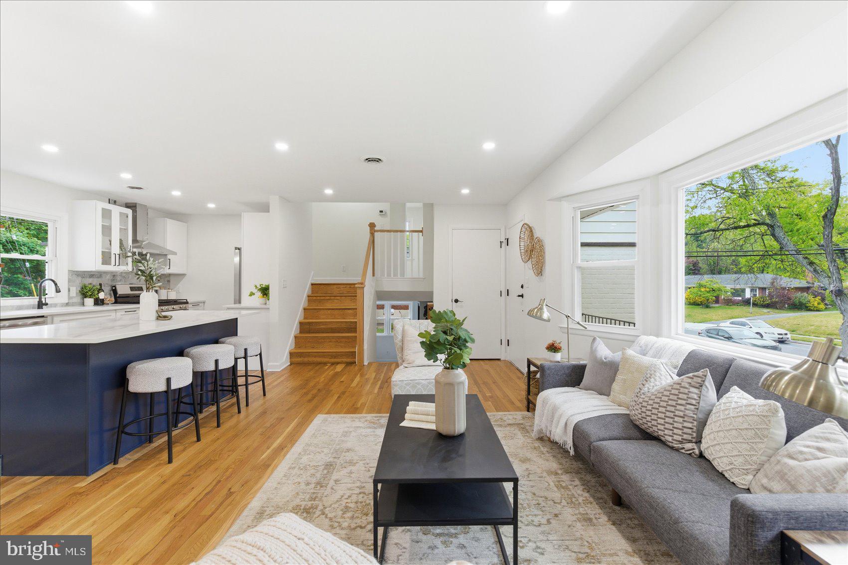 CAMPUS HILLS - Residential