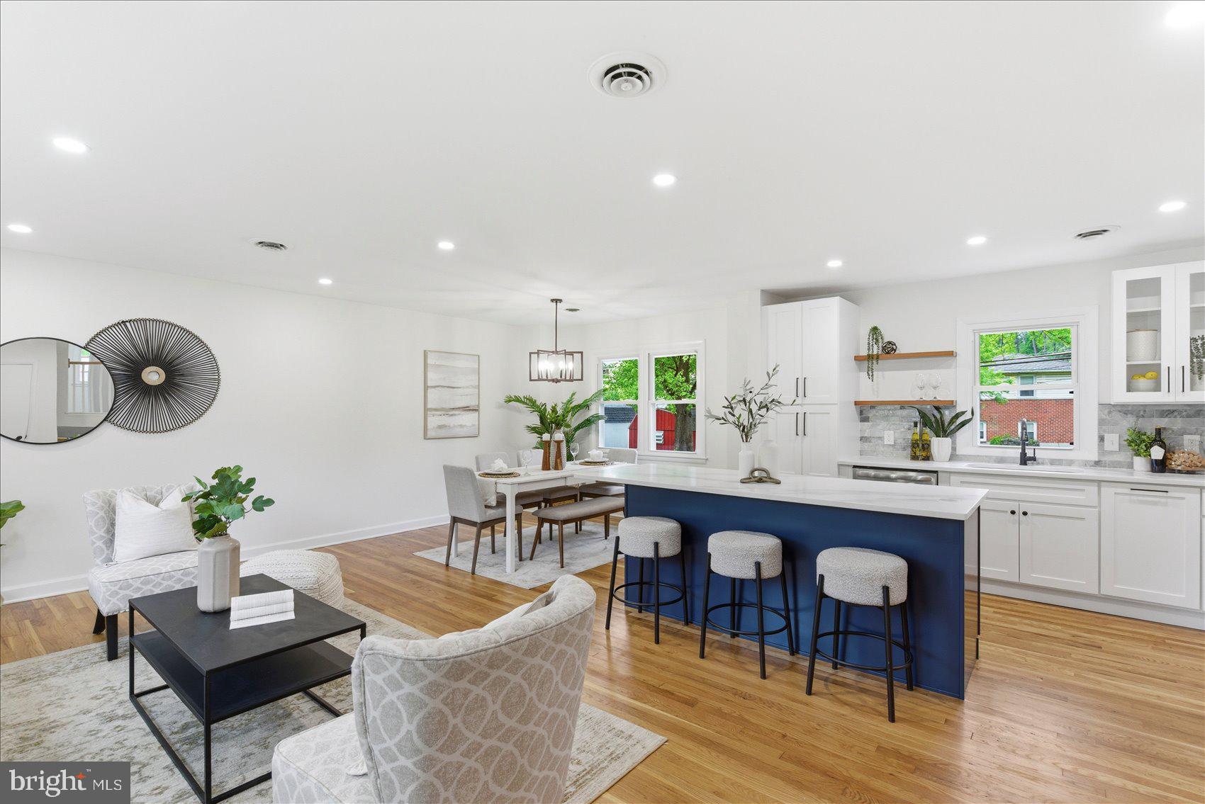 CAMPUS HILLS - Residential