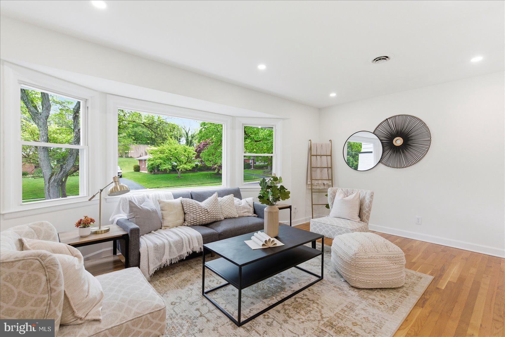 CAMPUS HILLS - Residential