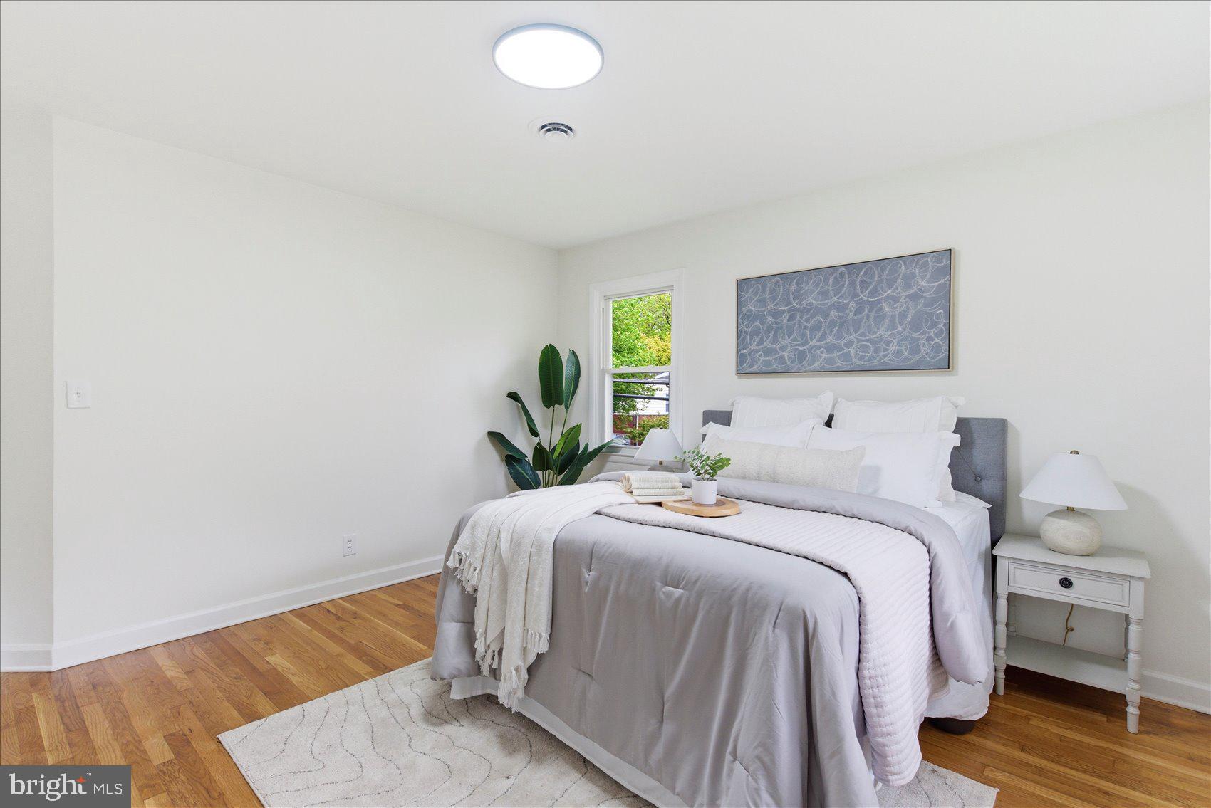 CAMPUS HILLS - Residential