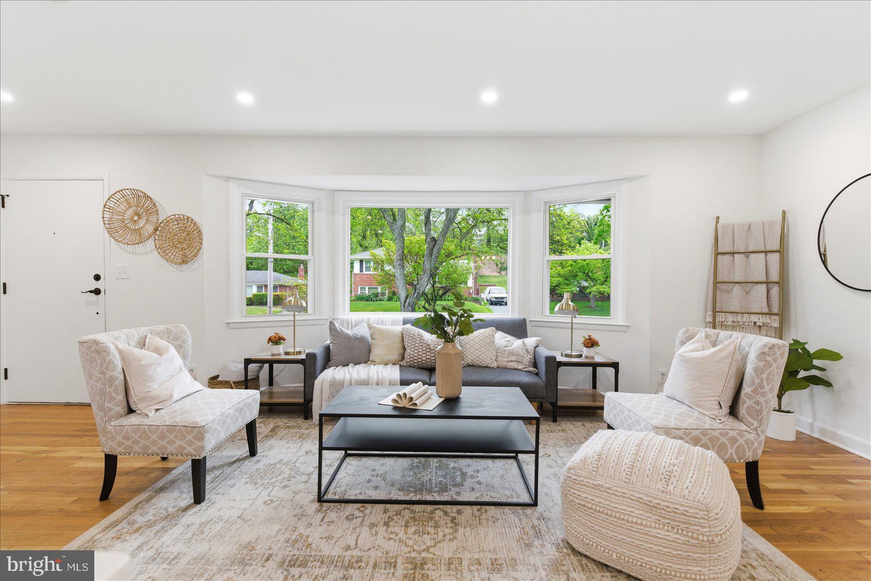 CAMPUS HILLS - Residential