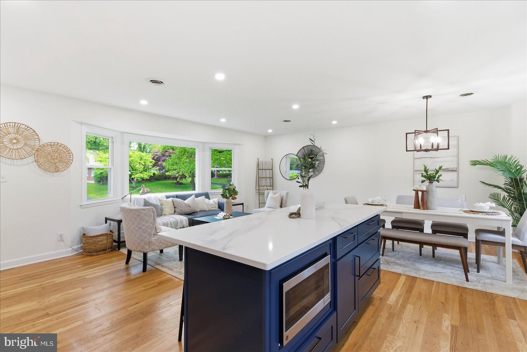 CAMPUS HILLS - Residential