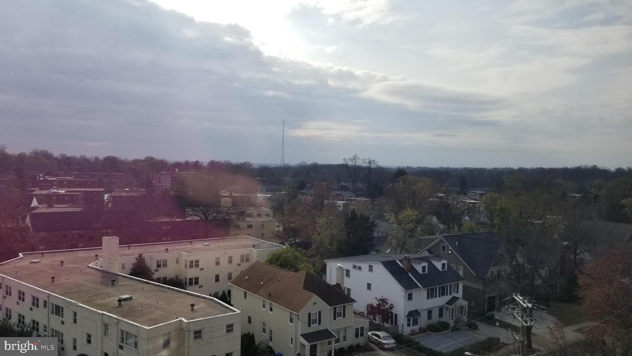 CRESCENT PLAZA - Residential Lease