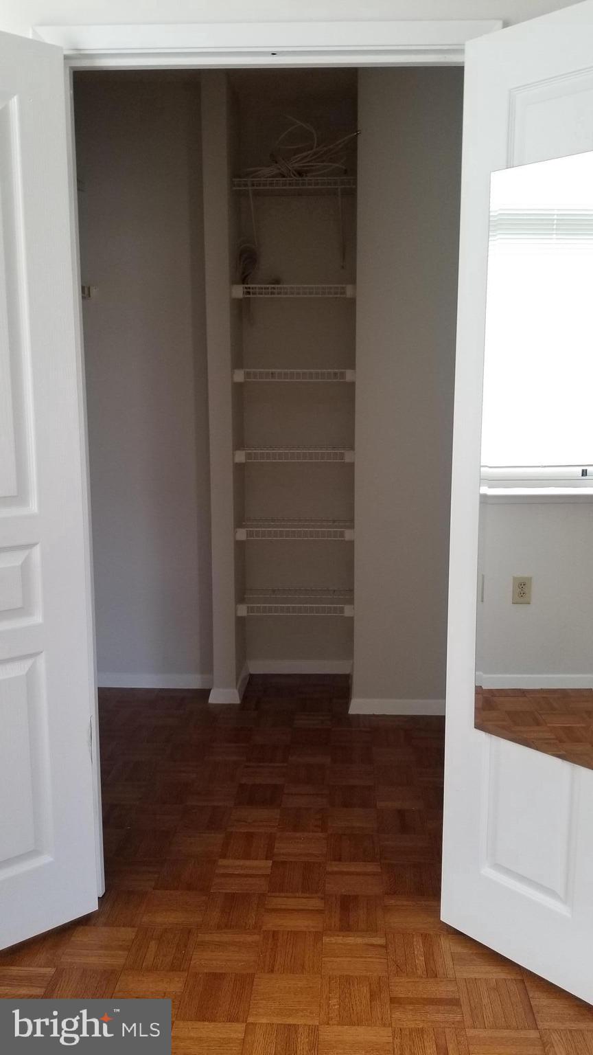 CRESCENT PLAZA - Residential Lease