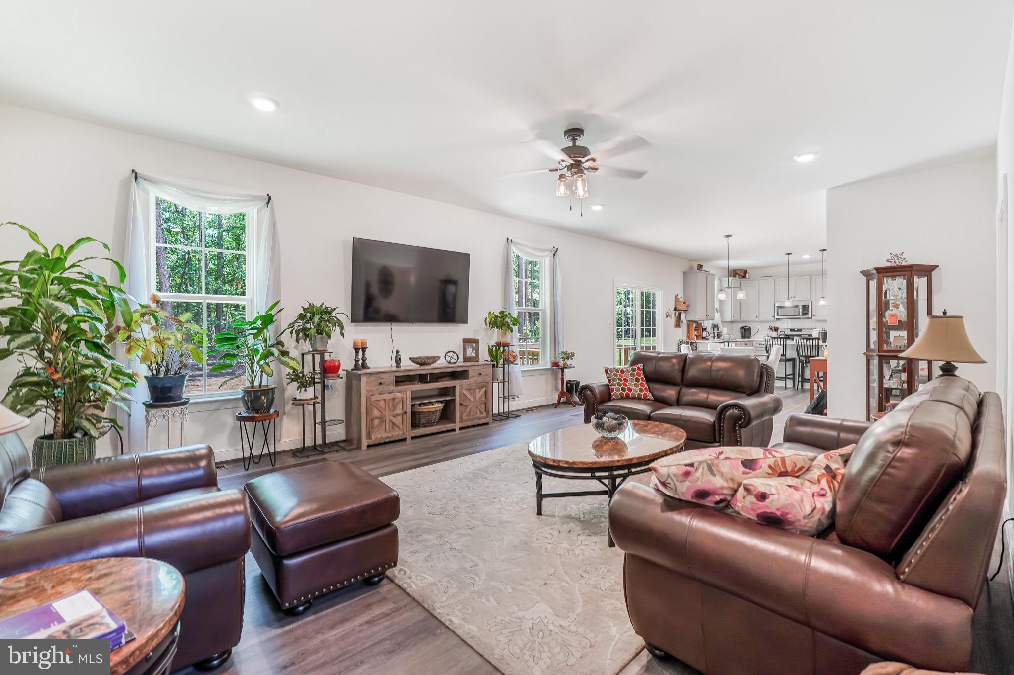NOAH'S LANDING - Residential