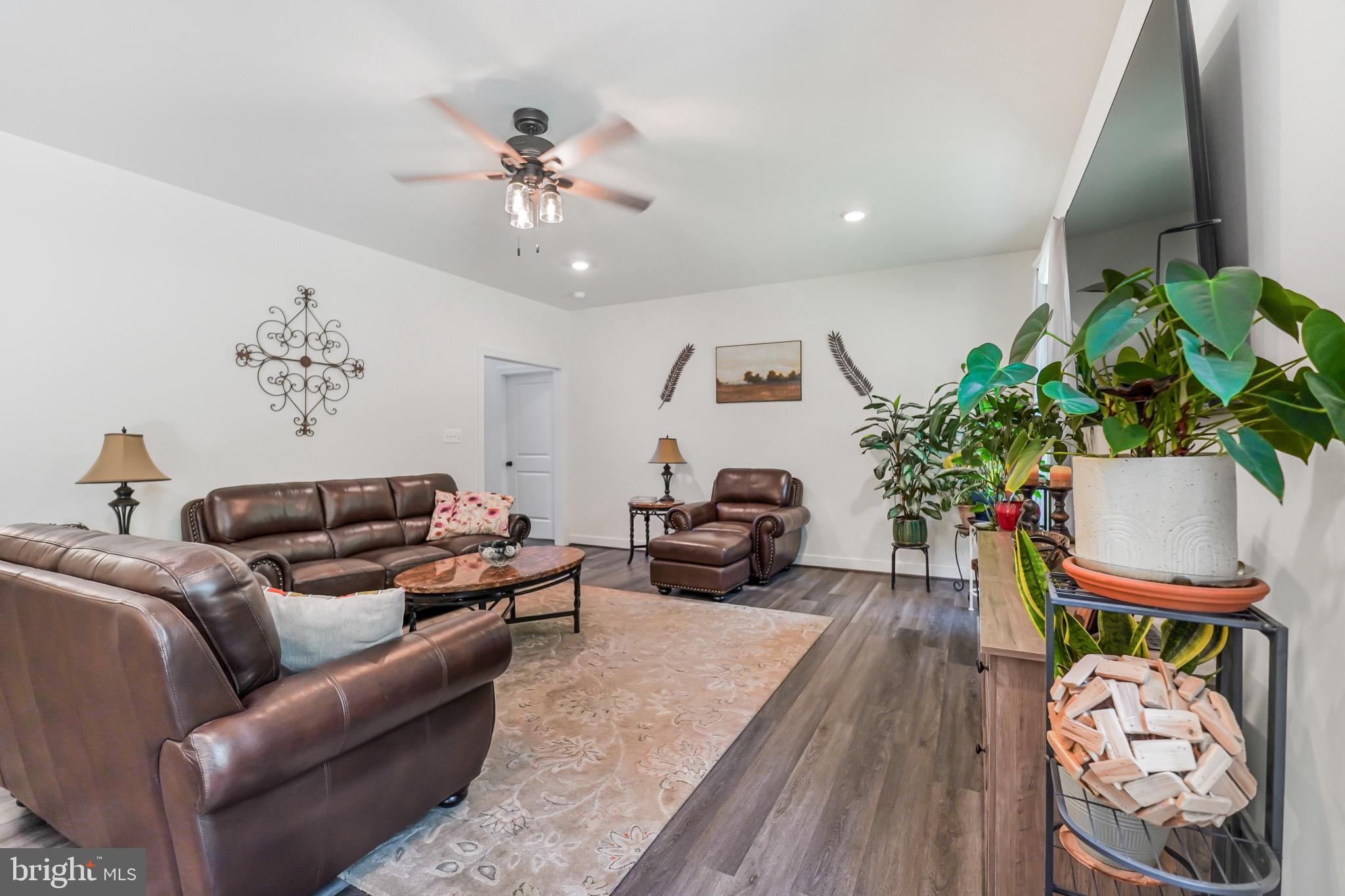 NOAH'S LANDING - Residential