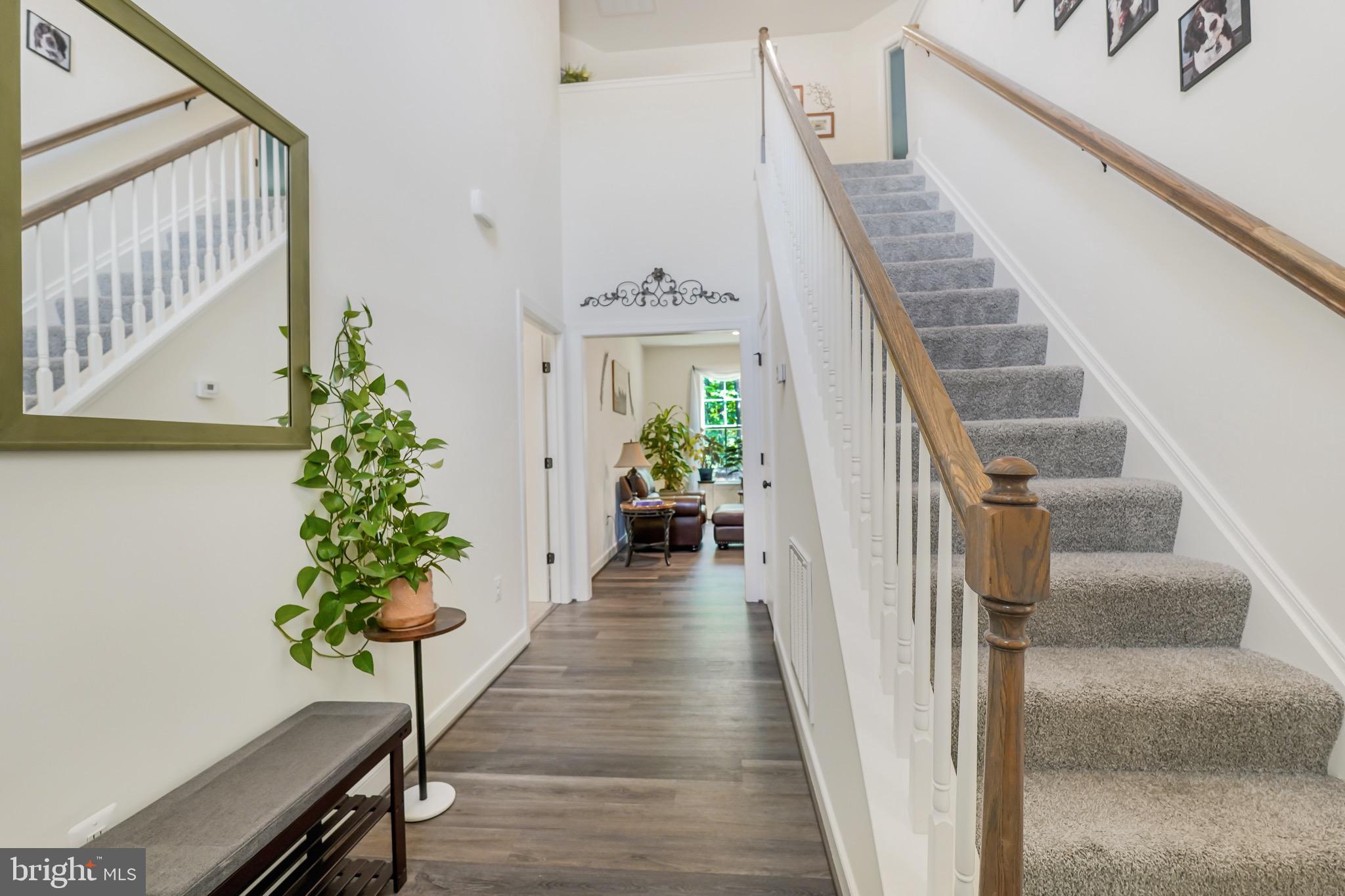 NOAH'S LANDING - Residential