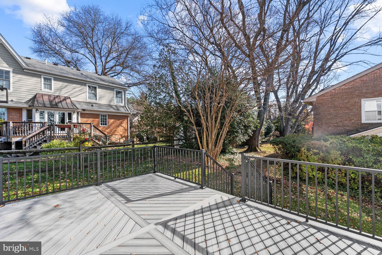 POWHATAN HILLS - Residential