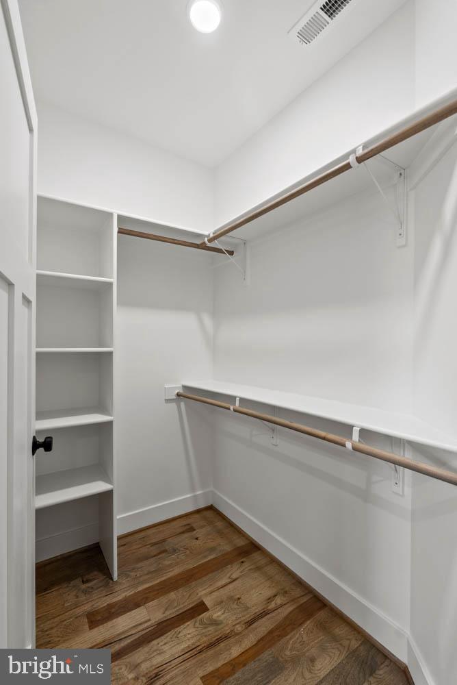 POWHATAN HILLS - Residential