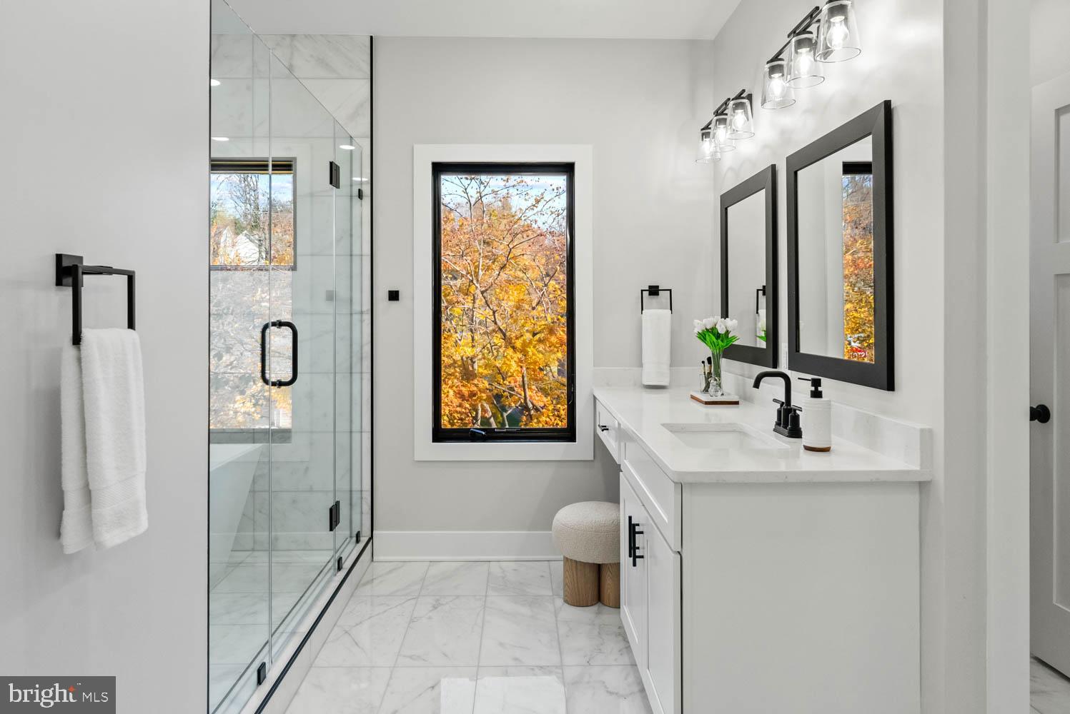 POWHATAN HILLS - Residential