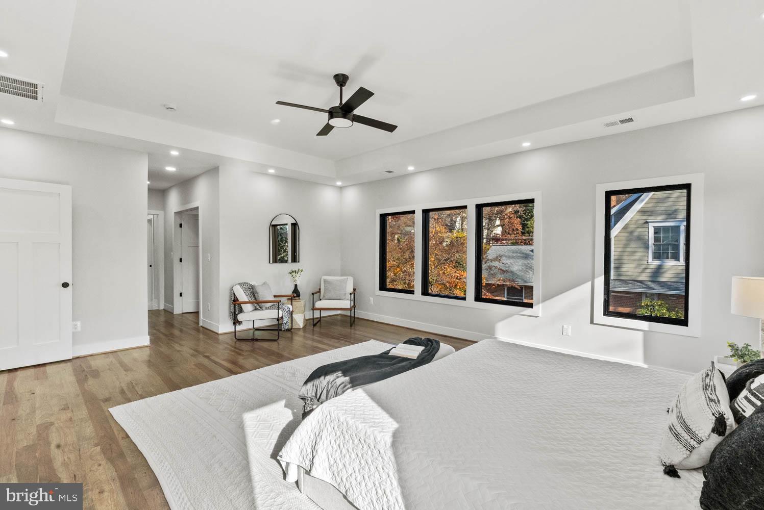 POWHATAN HILLS - Residential