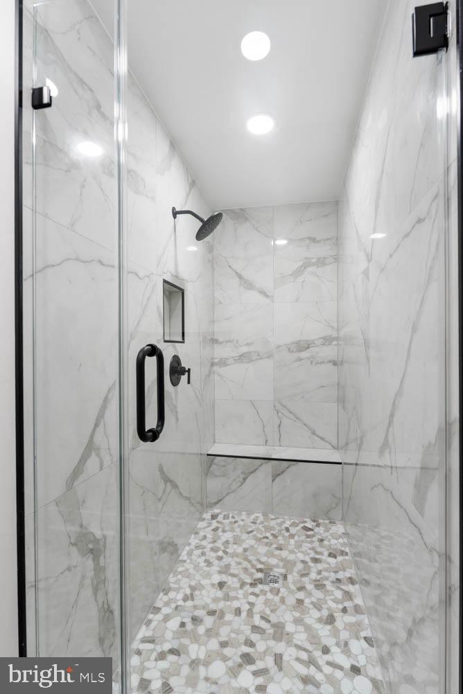 POWHATAN HILLS - Residential