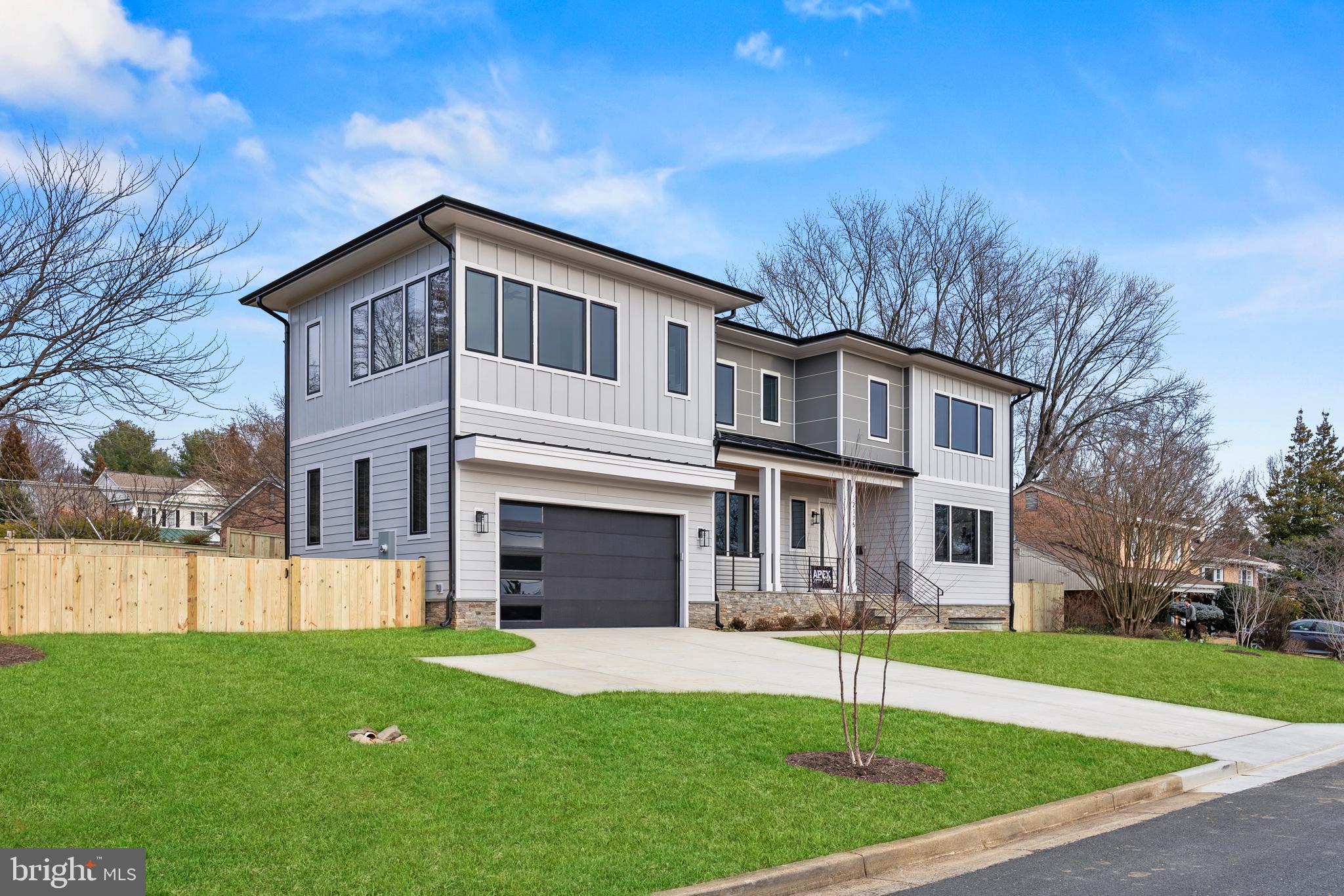 POWHATAN HILLS - Residential