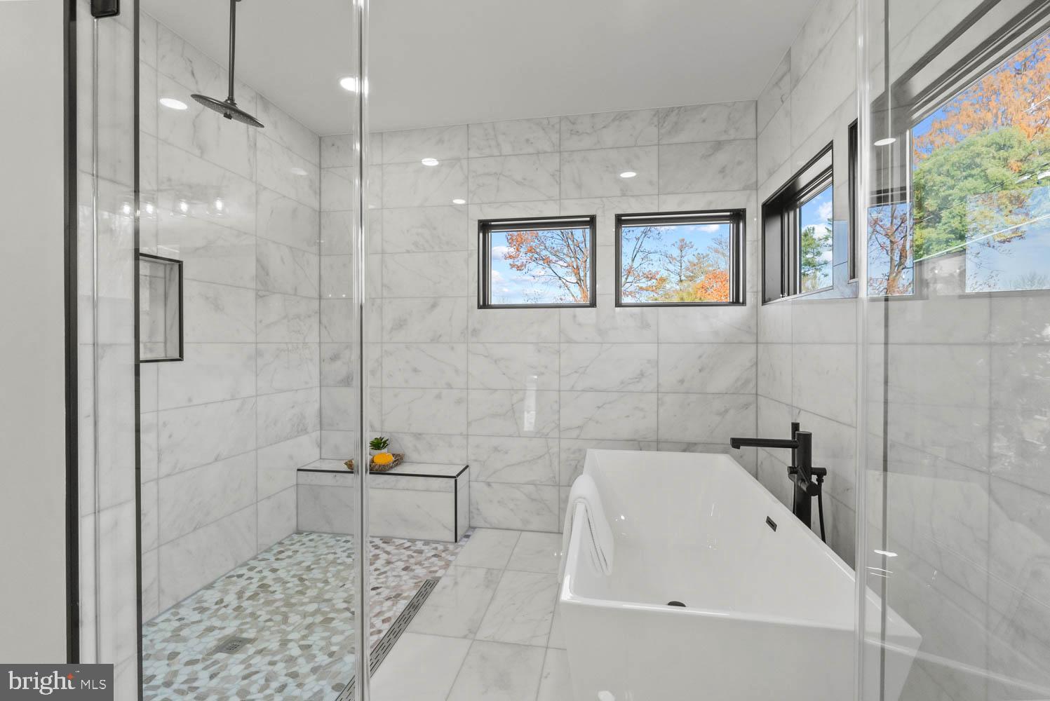 POWHATAN HILLS - Residential