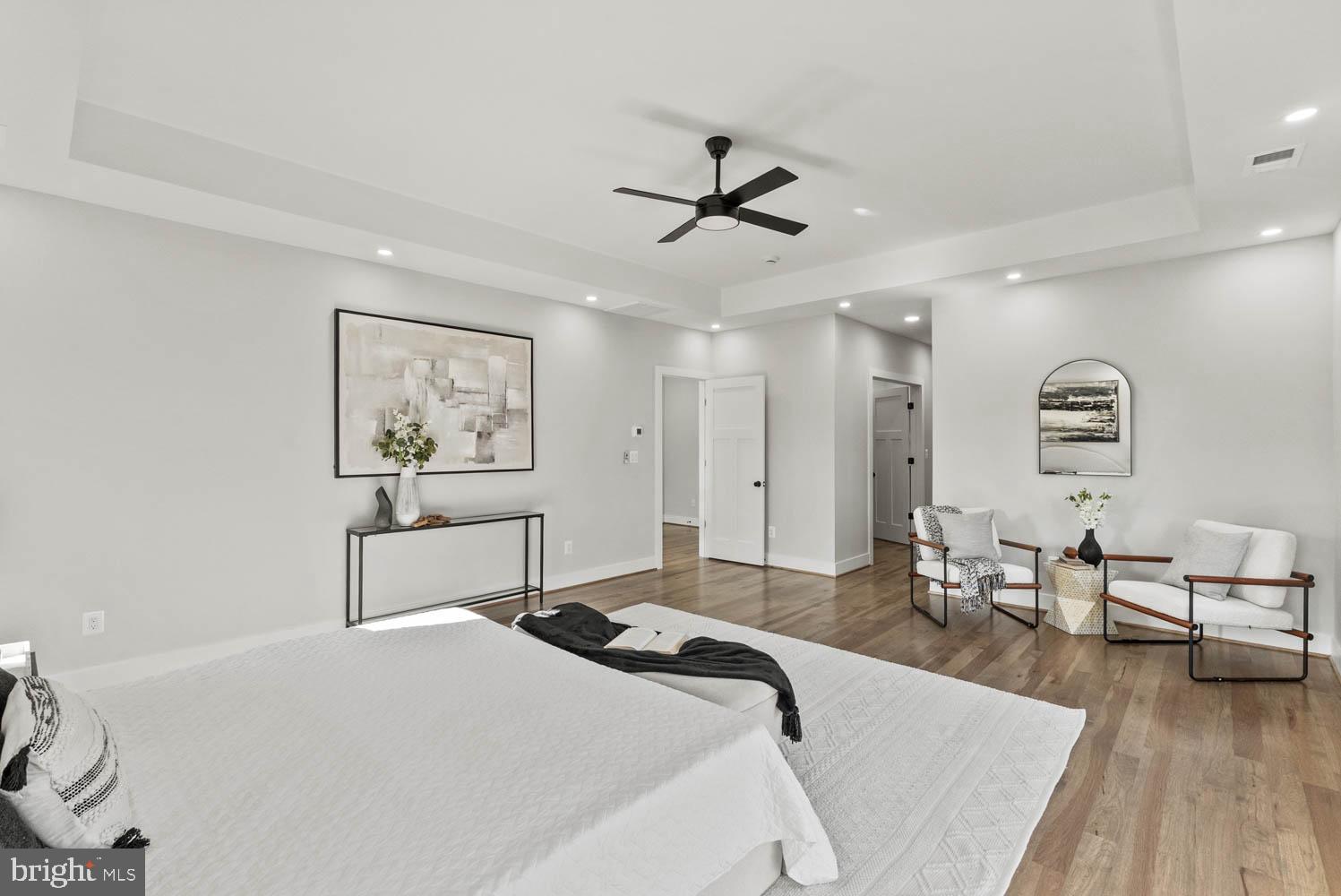 POWHATAN HILLS - Residential