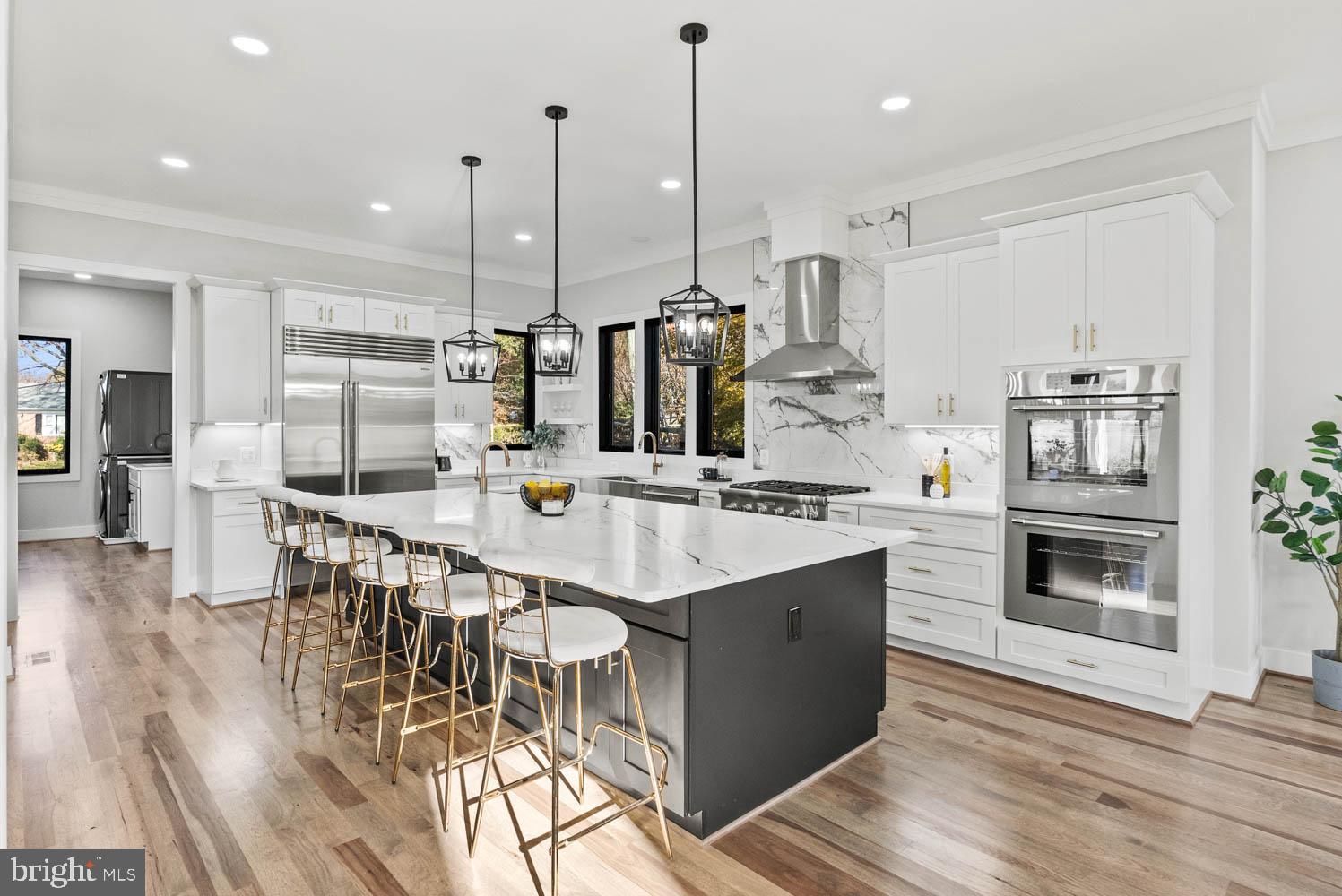 POWHATAN HILLS - Residential