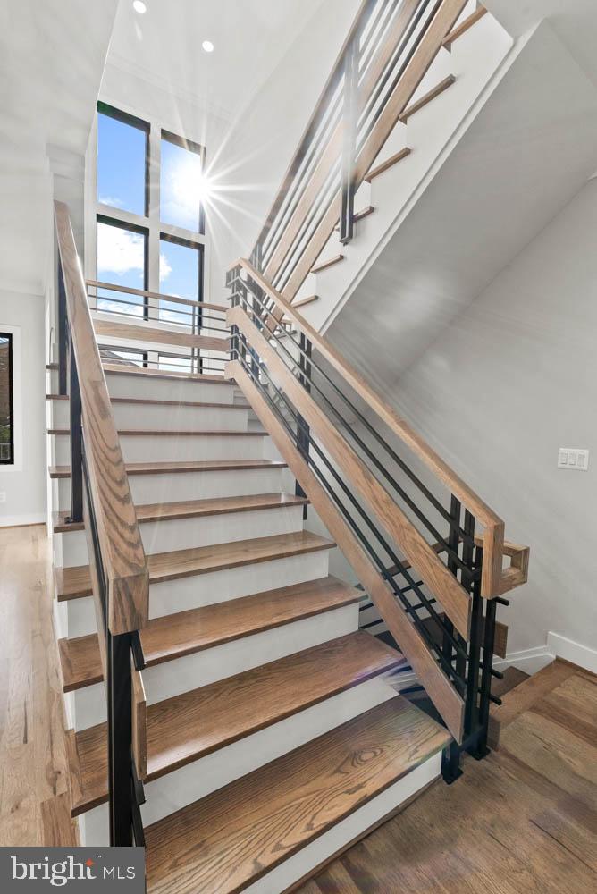 POWHATAN HILLS - Residential