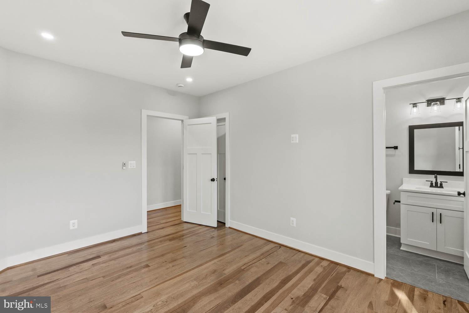 POWHATAN HILLS - Residential