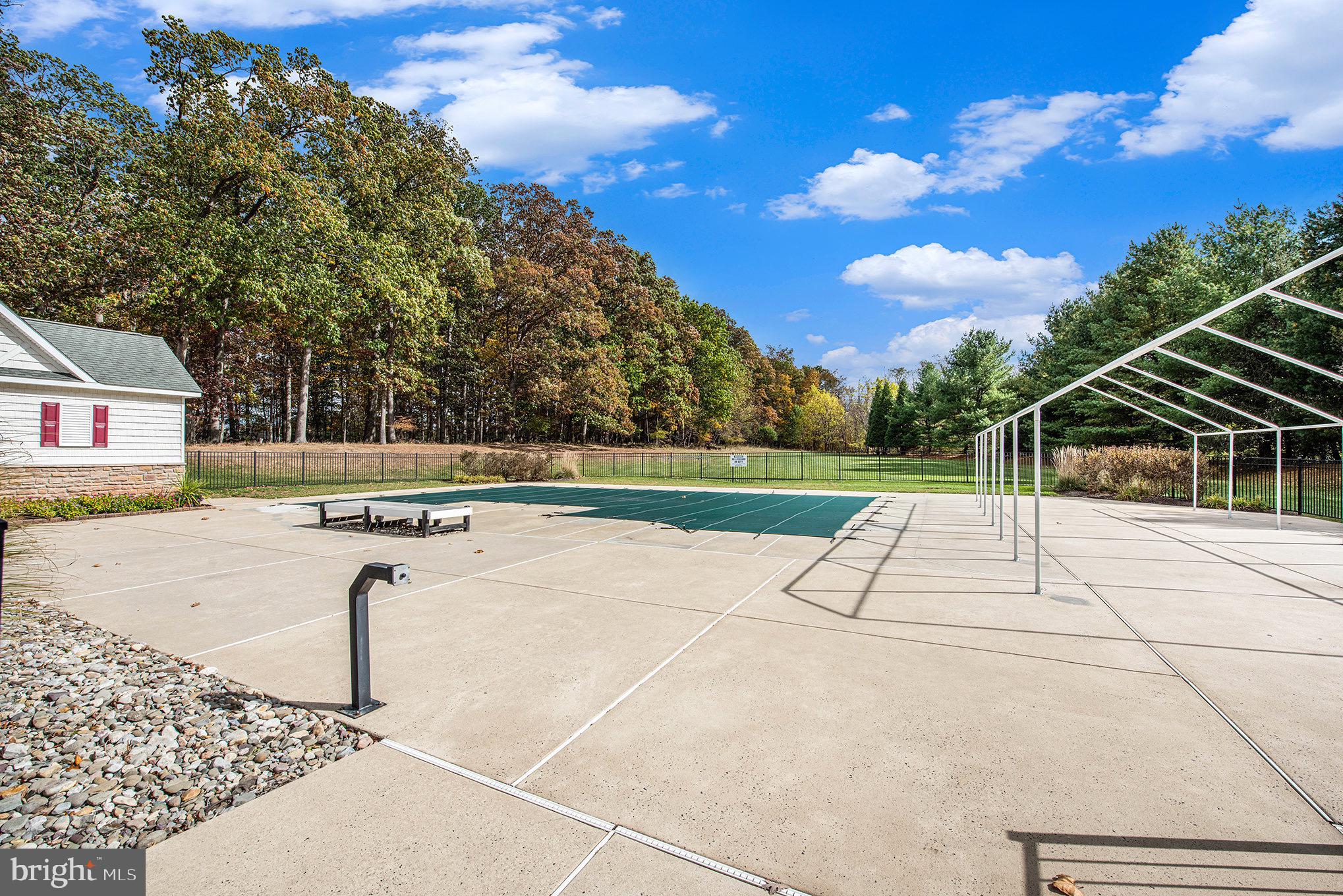 THE MEADOWS AT SKI - Residential