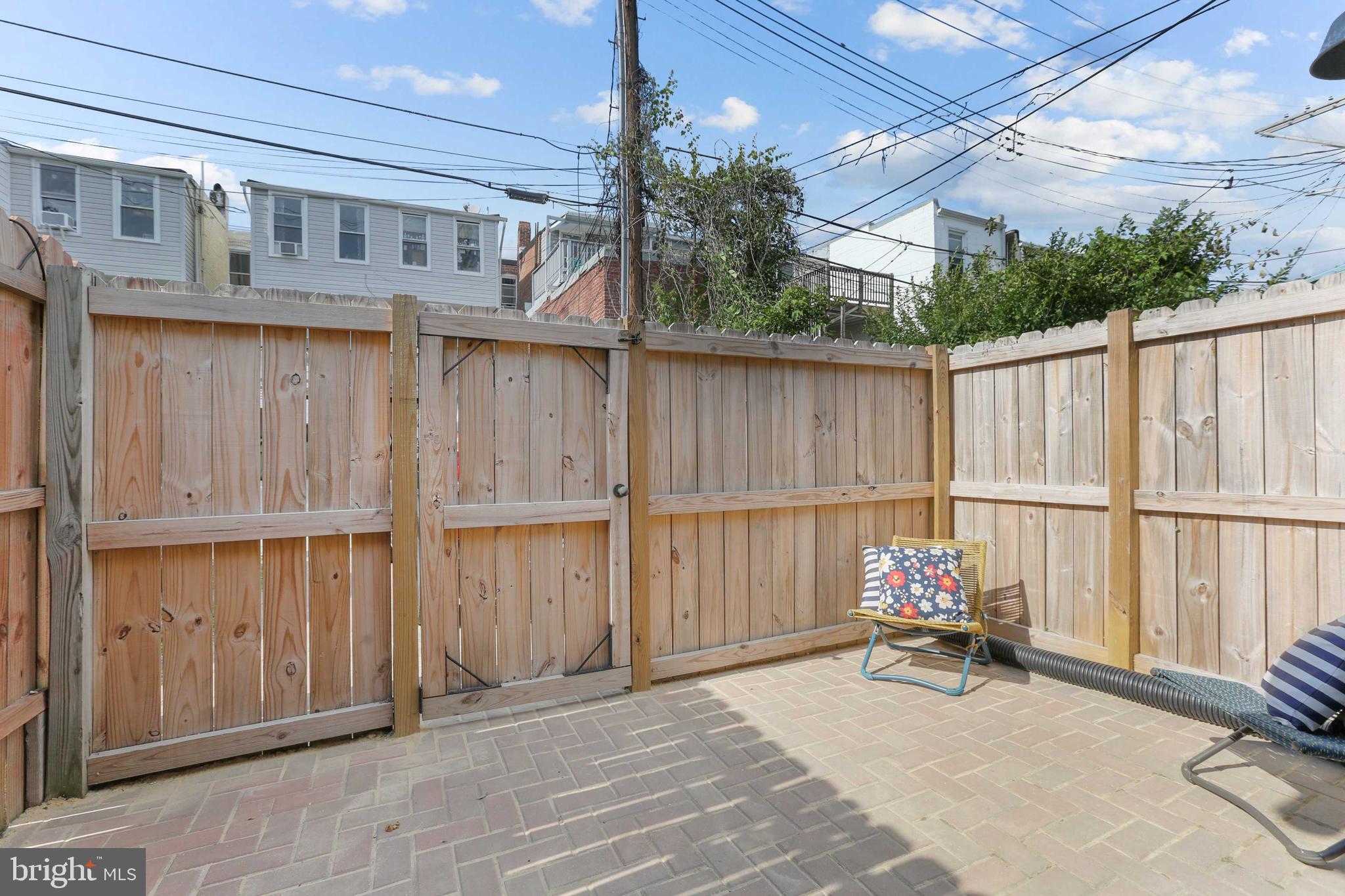 HAMPDEN HISTORIC DISTRICT - Residential