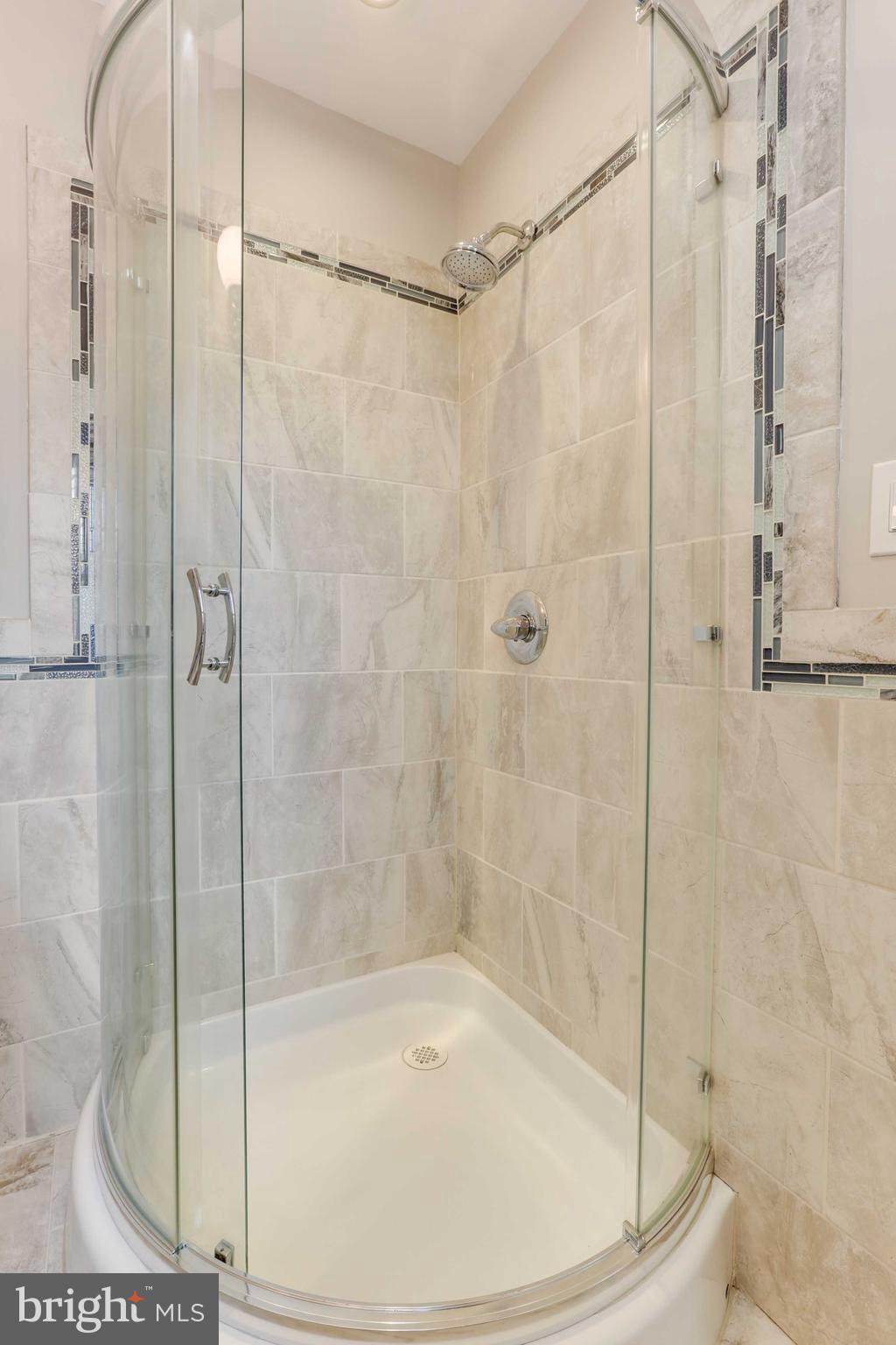 HAMPDEN HISTORIC DISTRICT - Residential