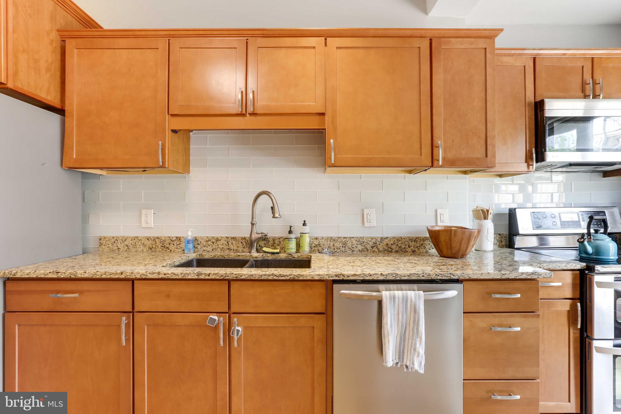 HAMPDEN HISTORIC DISTRICT - Residential