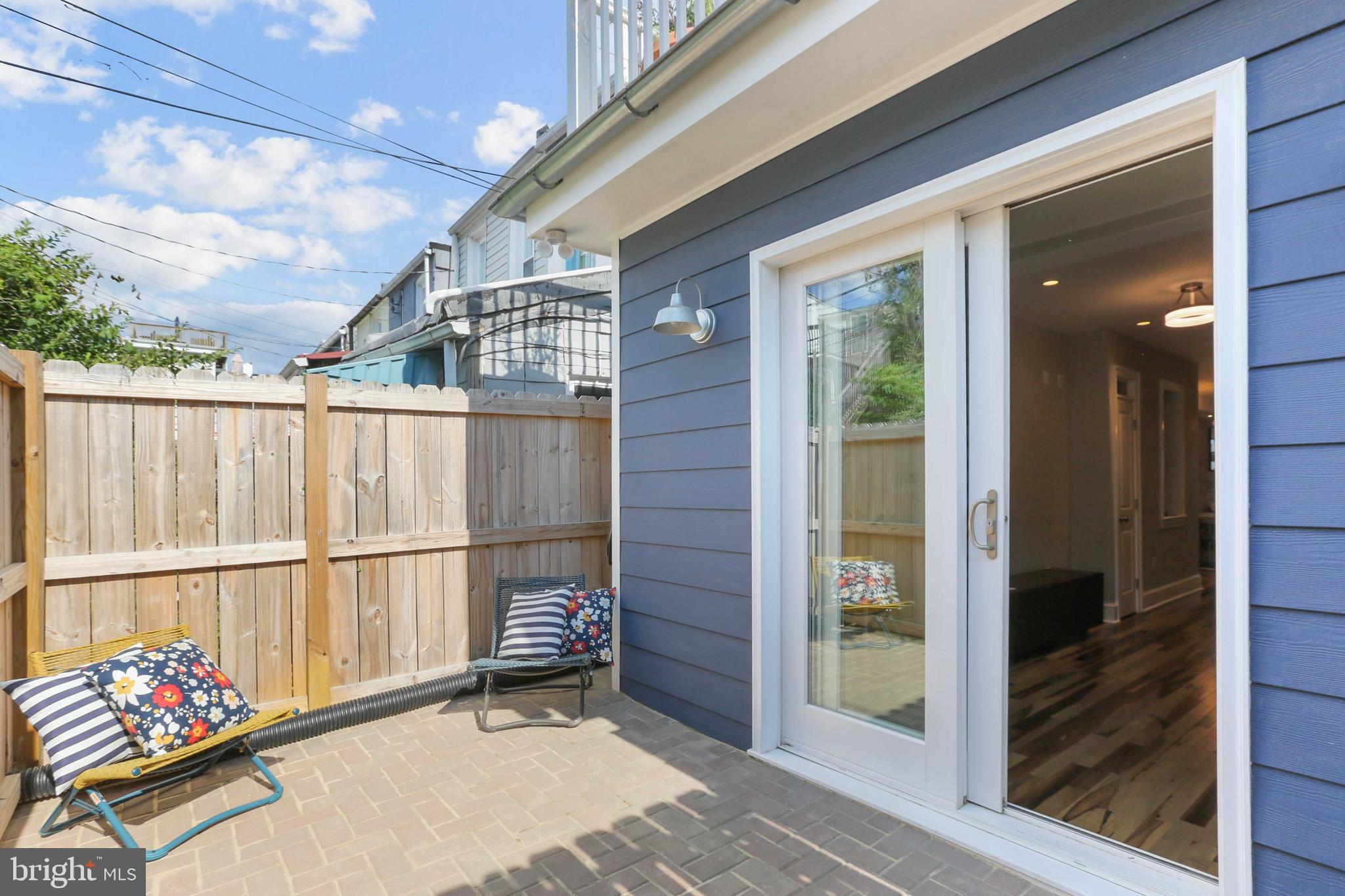 HAMPDEN HISTORIC DISTRICT - Residential